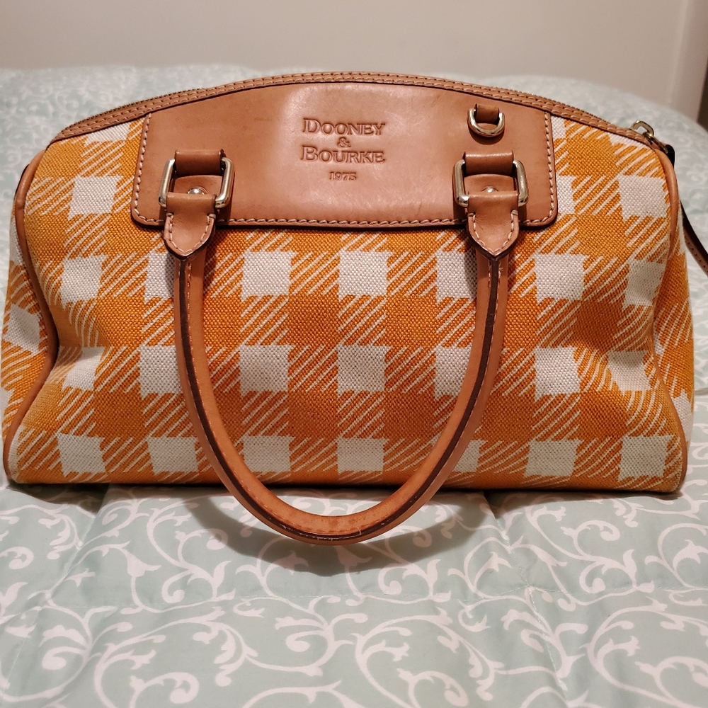 Vintage Dooney and Bourke satchel